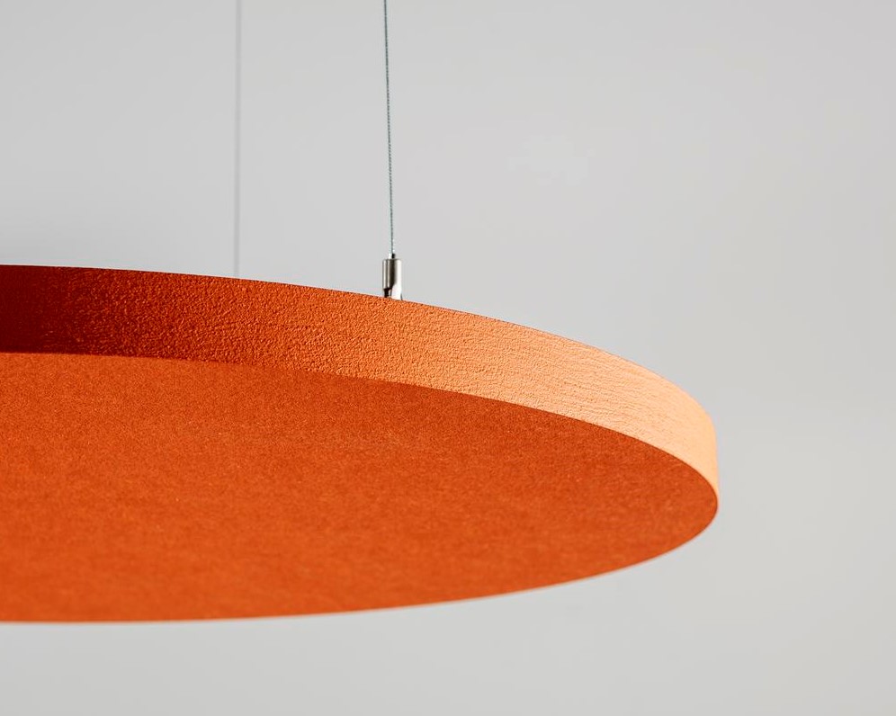 Akustik Deckensegel von Ecophon in vielen Farben und Formaten